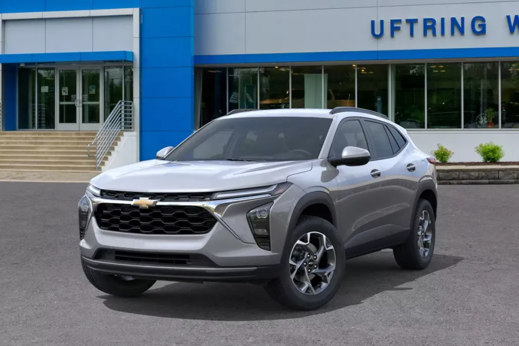 2026 Chevrolet Trax LT photo 1