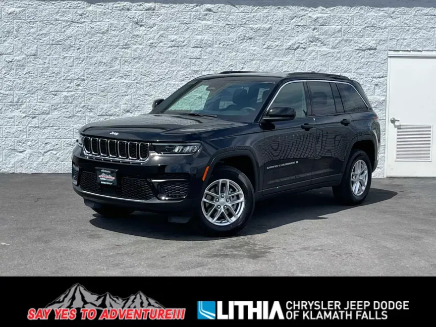 2025 Jeep Grand Cherokee Laredo X photo 1