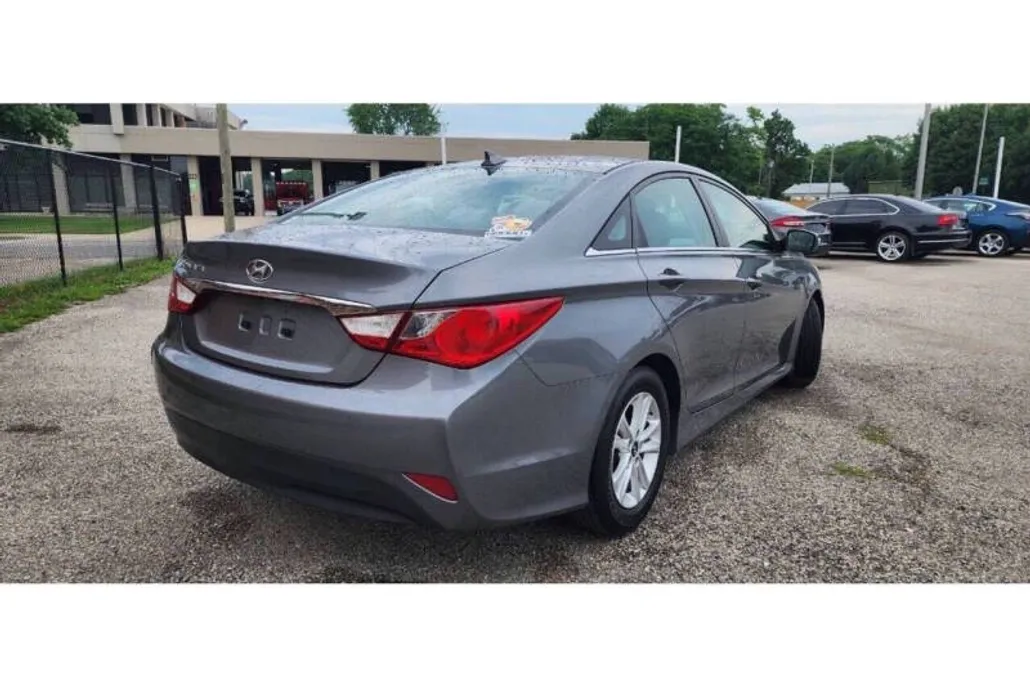 2014 Hyundai Sonata GLS photo 1