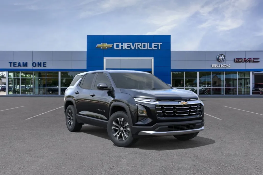 2026 Chevrolet Equinox LT photo 1