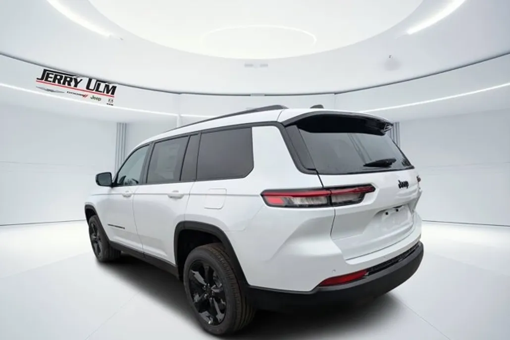 2025 Jeep Grand Cherokee Altitude X photo 1