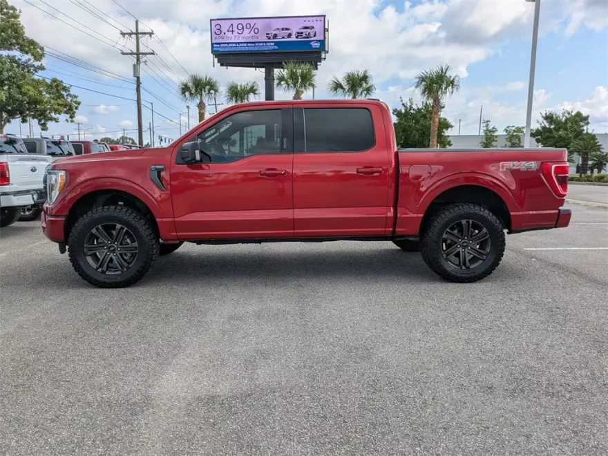 2022 Ford F-150 XLT photo 1
