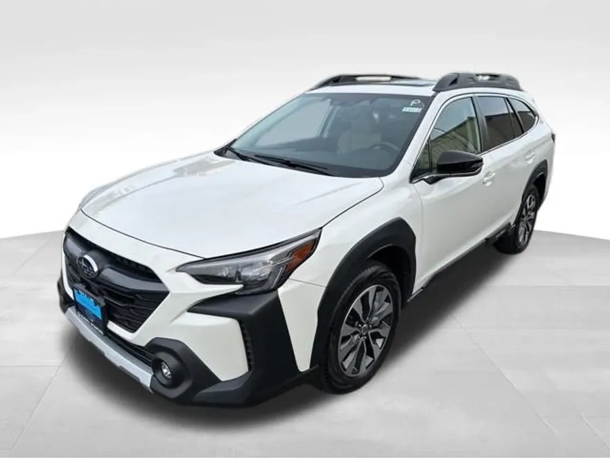 2023 Subaru Outback Limited photo 1