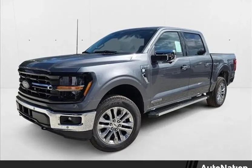 2025 Ford F-150 XLT photo 1