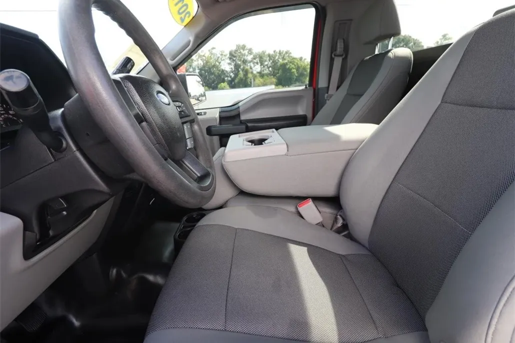 2017 Ford F-150 XL photo 1