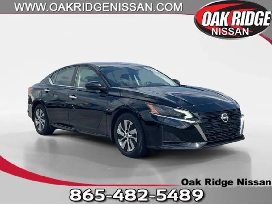 2023 Nissan Altima 2.5 S photo 1