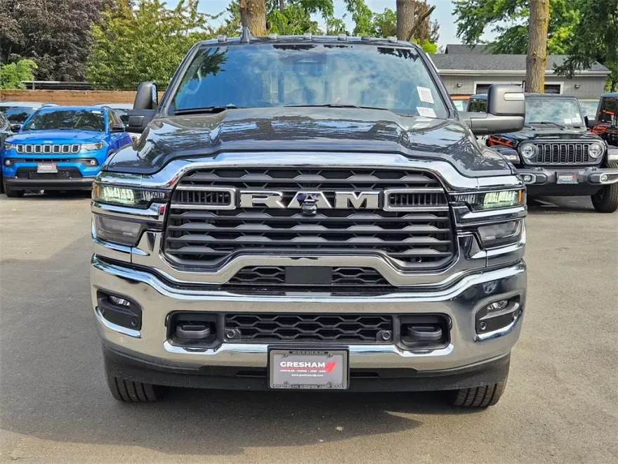 2025 Ram 2500 Tradesman photo 1