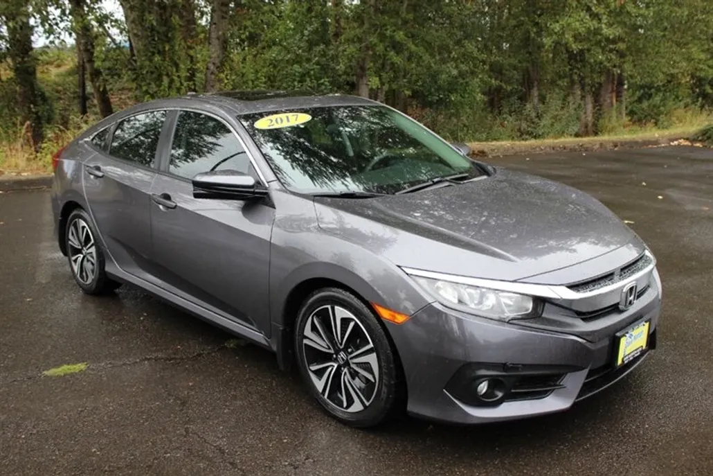 2017 Honda Civic EX-T photo 1