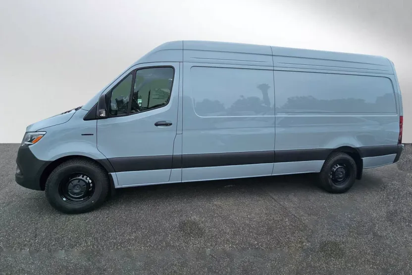 2024 Mercedes Benz eSprinter High Roof 170" photo 1