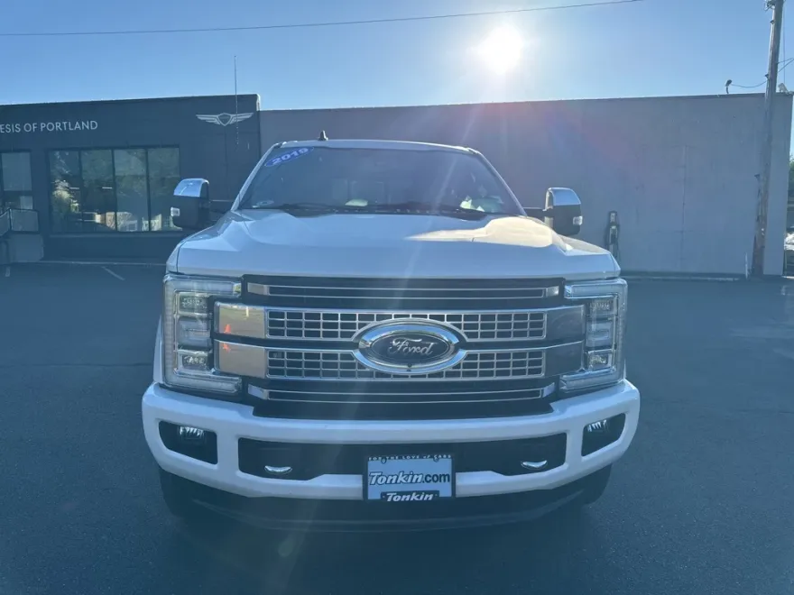 2019 Ford F-350 Platinum photo 1