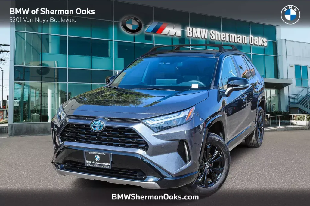 2024 Toyota RAV4 Hybrid XSE photo 1