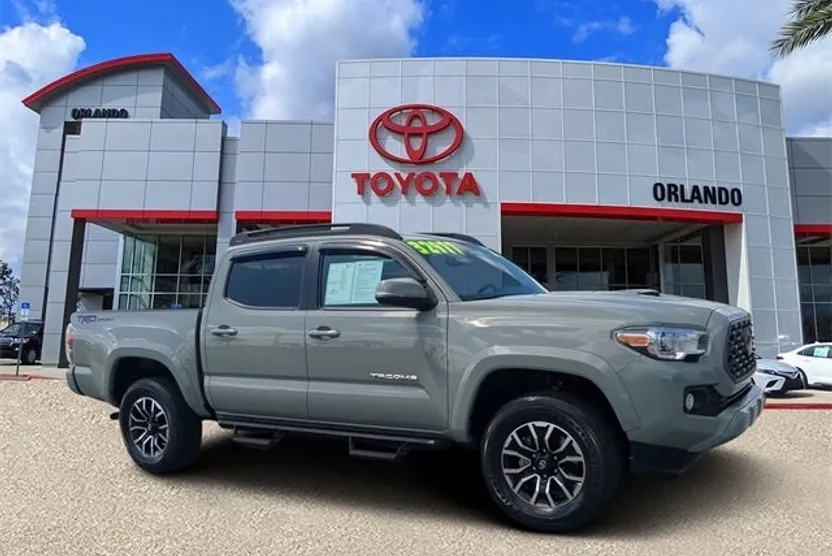 2022 Toyota Tacoma TRD Sport V6 photo 1