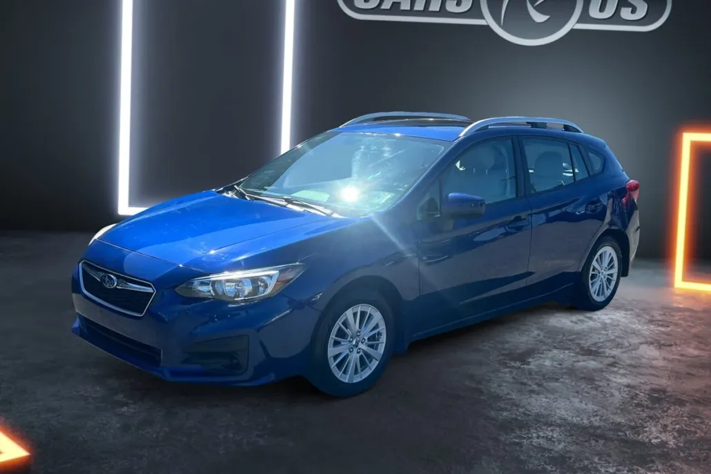2017 Subaru Impreza 2.0i Premium photo 1