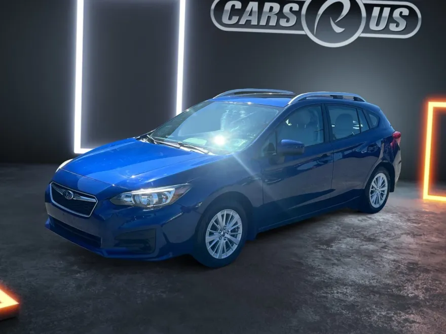 2017 Subaru Impreza 2.0i Premium photo 1