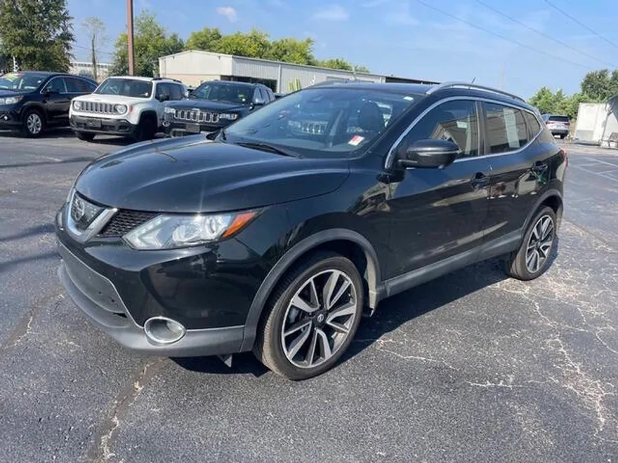 2018 Nissan Rogue Sport SL photo 1