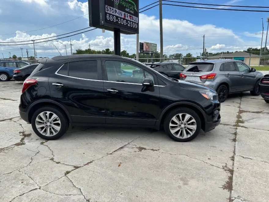 2019 Buick Encore Preferred photo 1