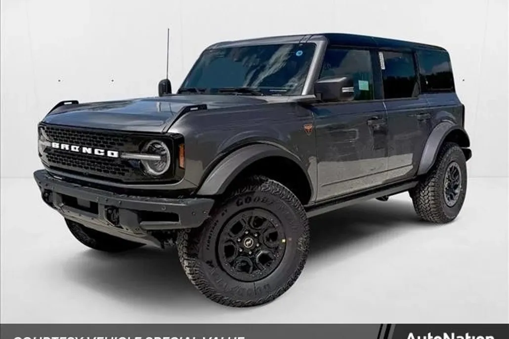 2025 Ford Bronco Badlands photo 1