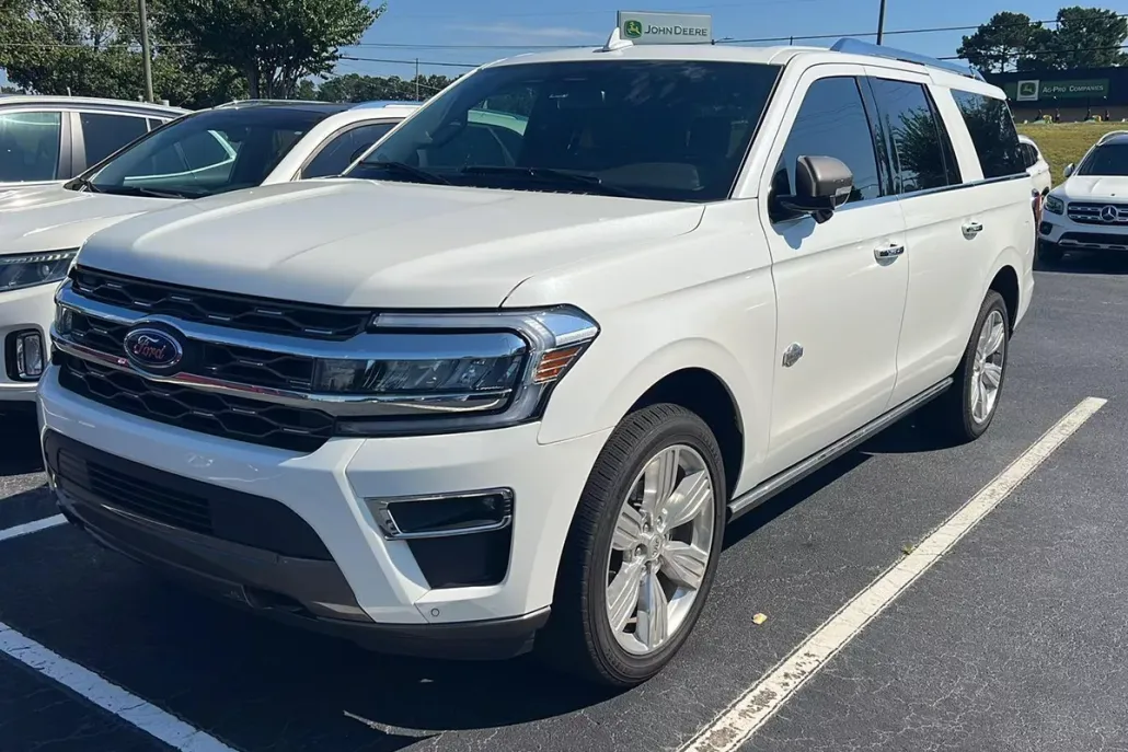 2023 Ford Expedition MAX King Ranch photo 1