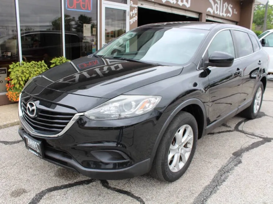 2013 Mazda CX-9 Touring photo 1