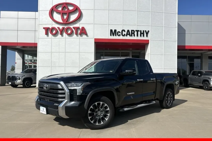 2022 Toyota Tundra Limited photo 1