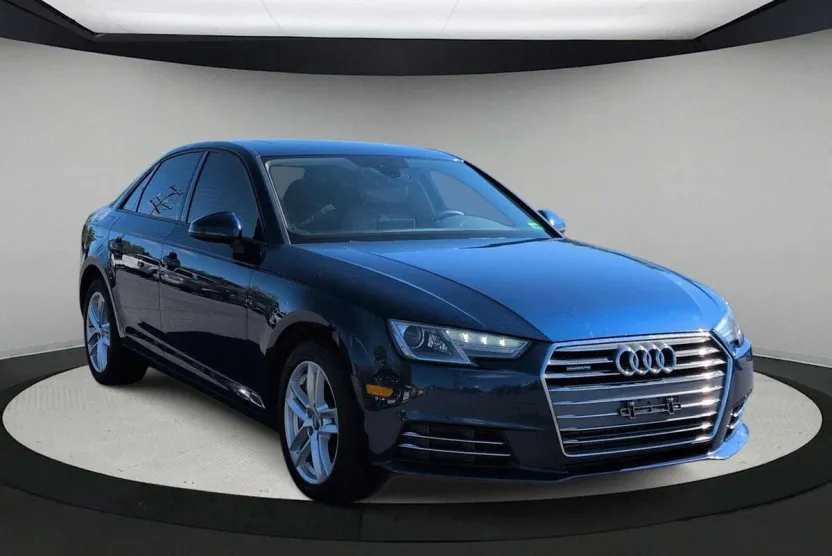 2017 Audi A4 Quattro Premium photo 1