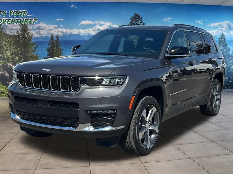 2025 Jeep Grand Cherokee Limited photo 1