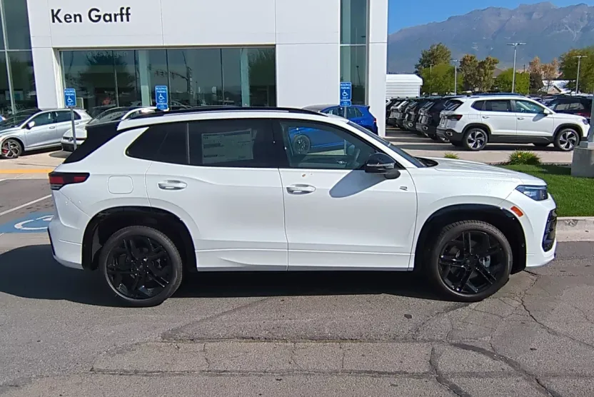 2025 Volkswagen Tiguan SE R-Line Black photo 1
