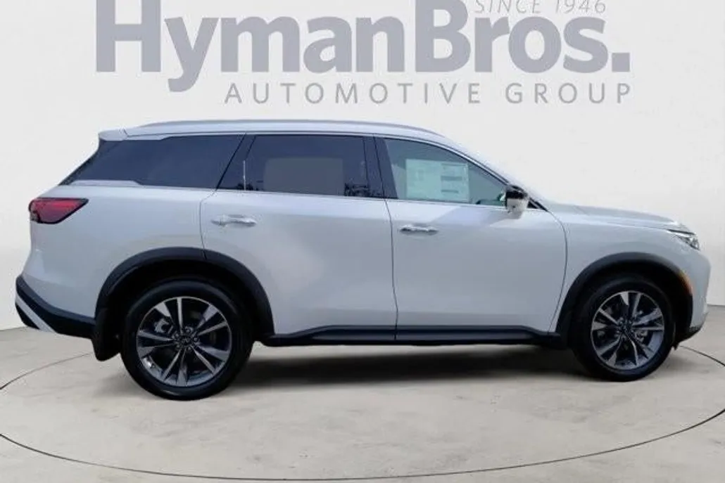 2025 Infiniti QX60 Luxe AWD photo 1