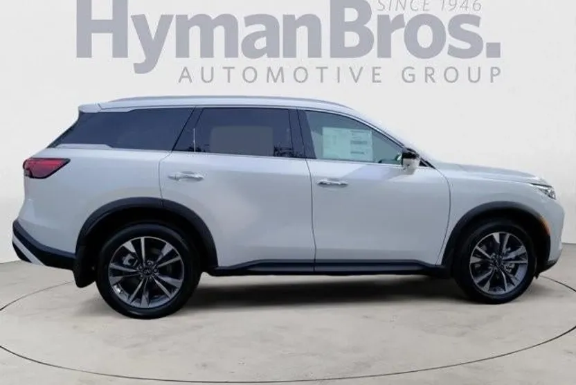 2025 Infiniti QX60 Luxe AWD photo 1
