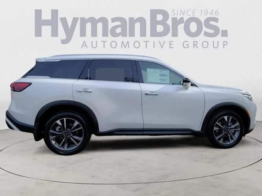 2025 Infiniti QX60 Luxe AWD photo 1
