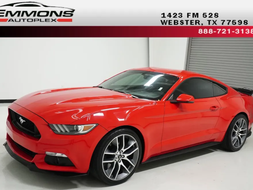 2015 Ford Mustang EcoBoost photo 1