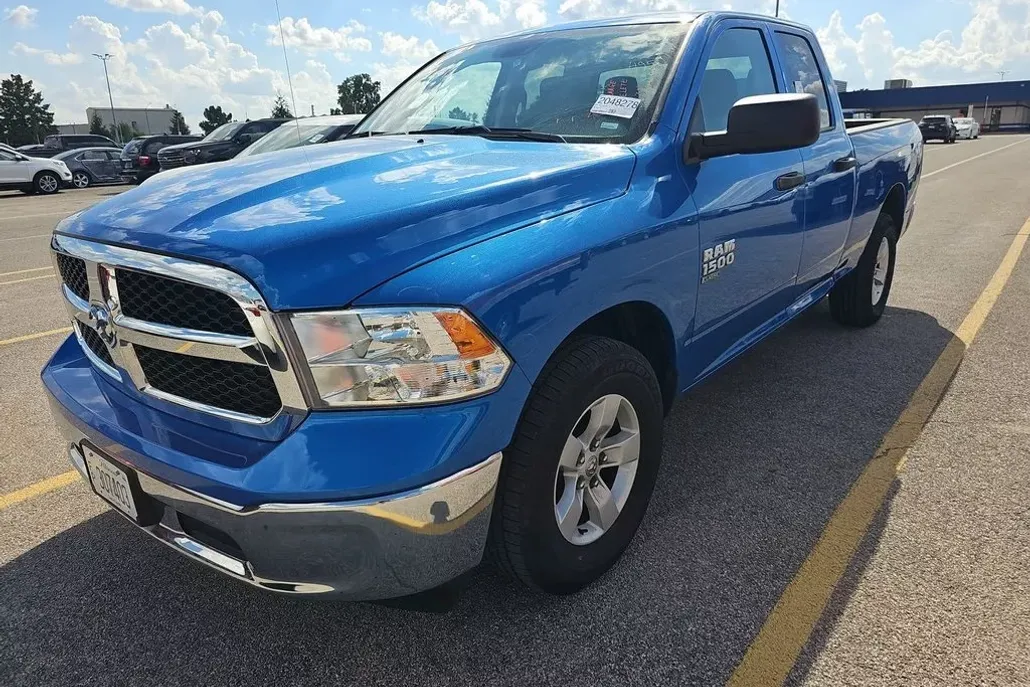 2024 Ram 1500 Classic SLT photo 1