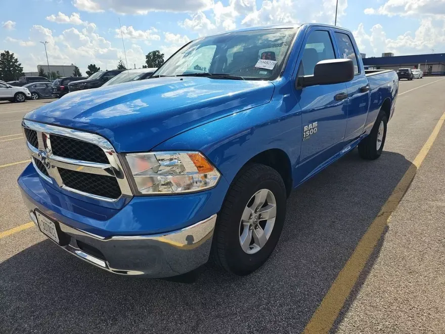 2024 Ram 1500 Classic SLT photo 1