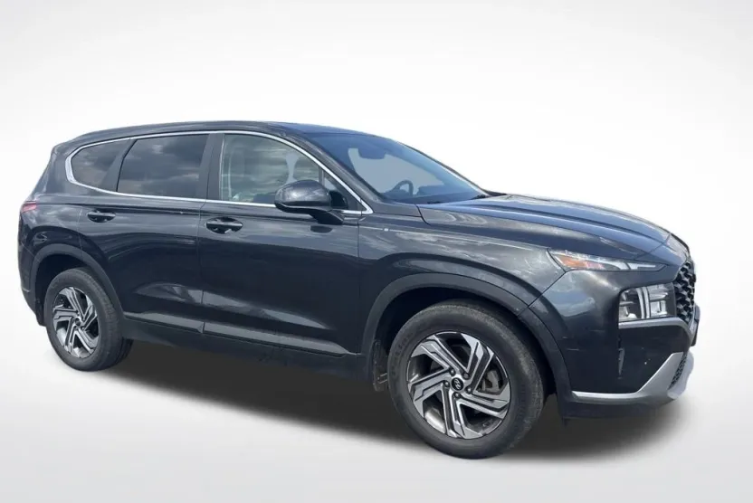 2022 Hyundai Santa Fe SE photo 1