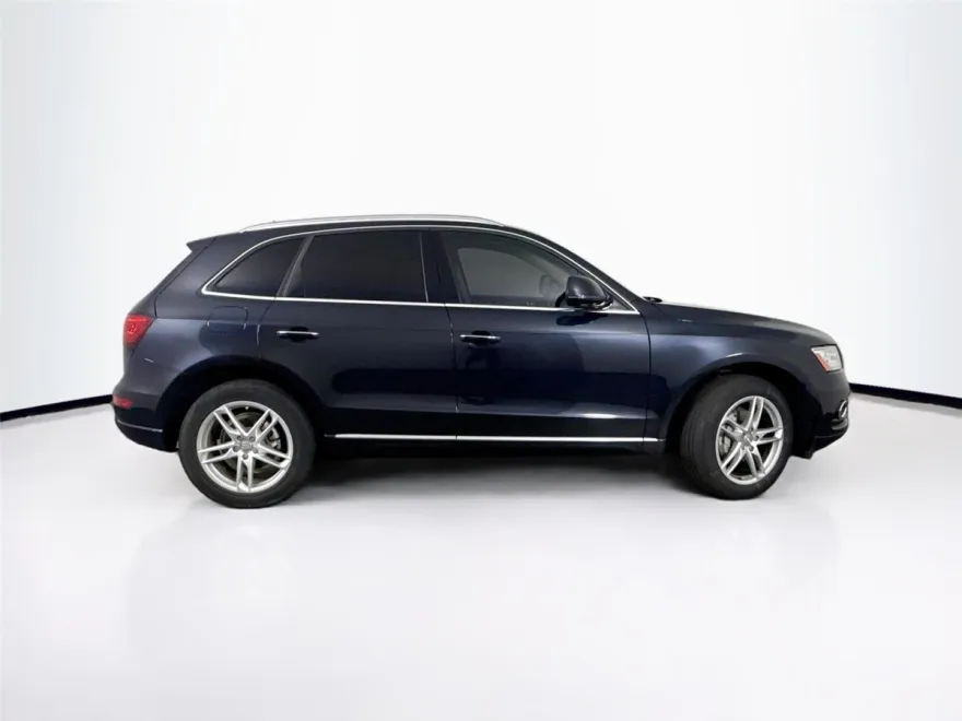 2017 Audi Q5 Premium Plus photo 1