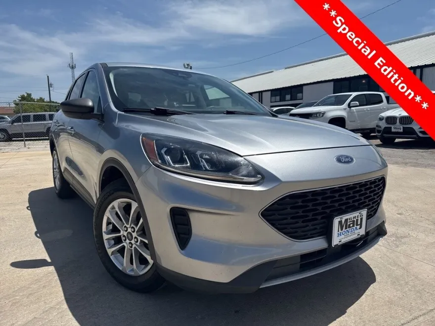 2022 Ford Escape SE photo 1