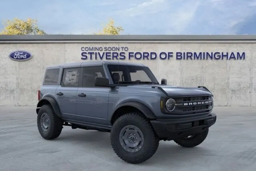 2025 Ford Bronco Base photo 1