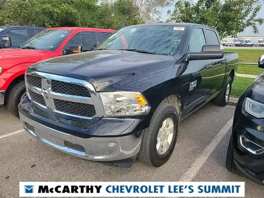 2023 Ram 1500 Classic SLT photo 1