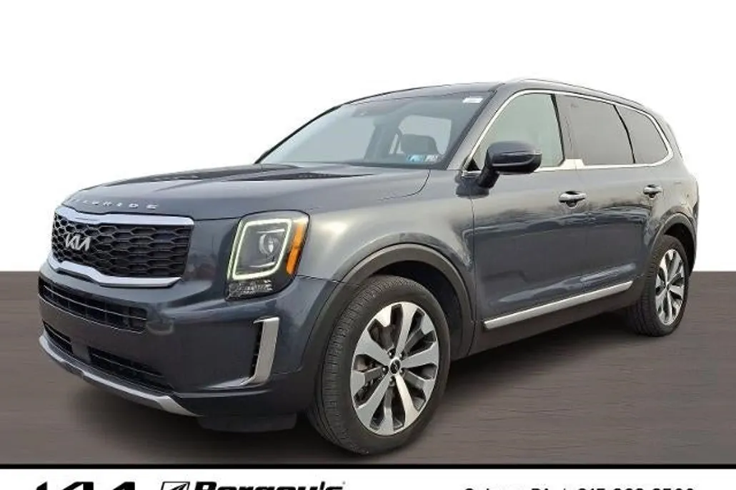 2022 Kia Telluride S photo 1