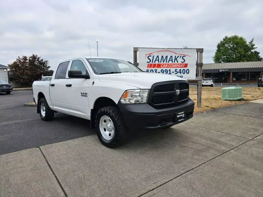 2017 Ram 1500 Tradesman photo 1