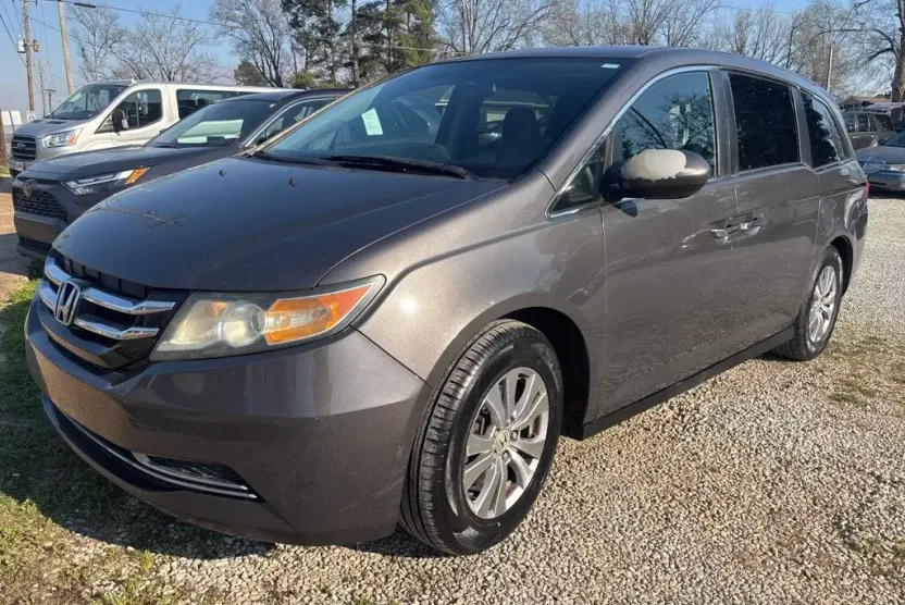 2014 Honda Odyssey EX photo 1