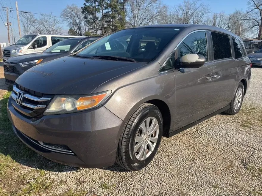 2014 Honda Odyssey EX photo 1