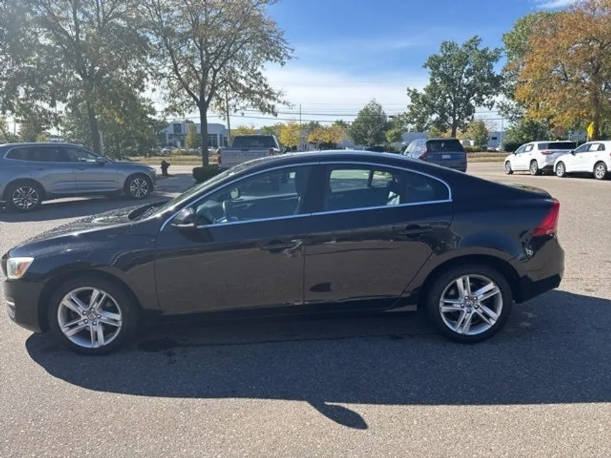 2015 Volvo S60 T5 Drive-E Premier photo 1