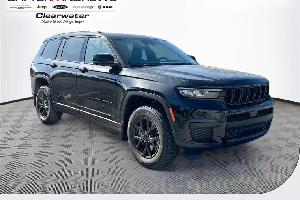 2025 Jeep Grand Cherokee Altitude photo 1