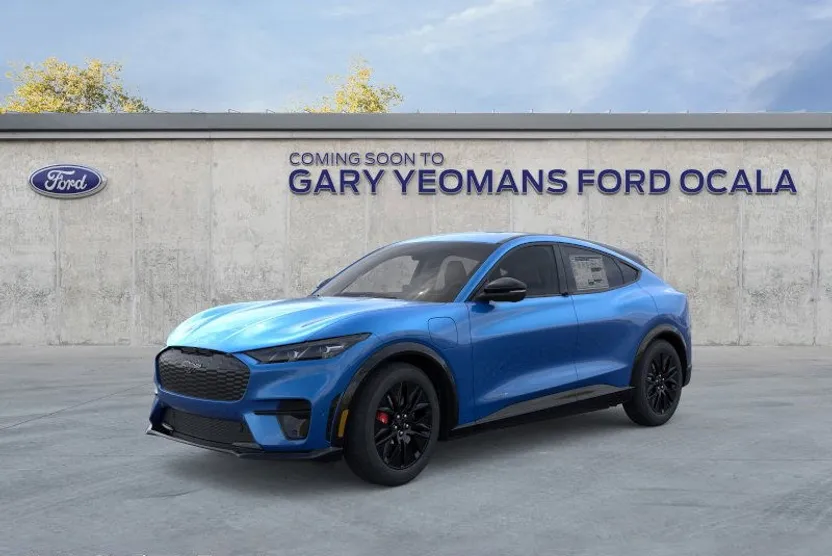 2025 Ford Mustang Mach-E Premium photo 1
