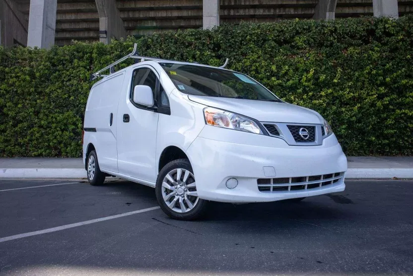 2021 Nissan NV200 SV photo 1
