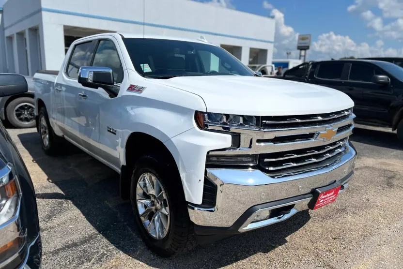 2020 Chevrolet Silverado 1500 LTZ photo 1