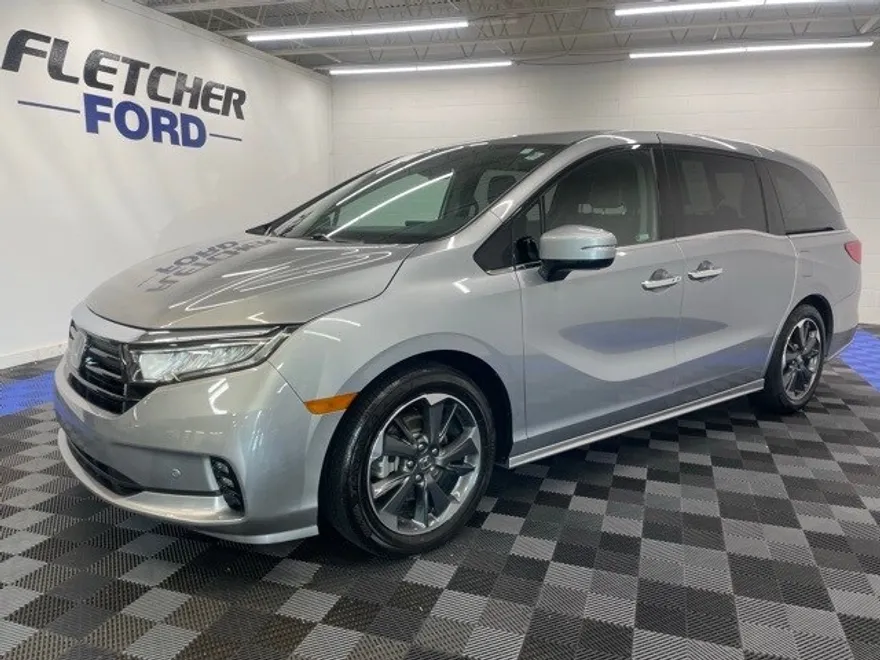 2023 Honda Odyssey Elite photo 1