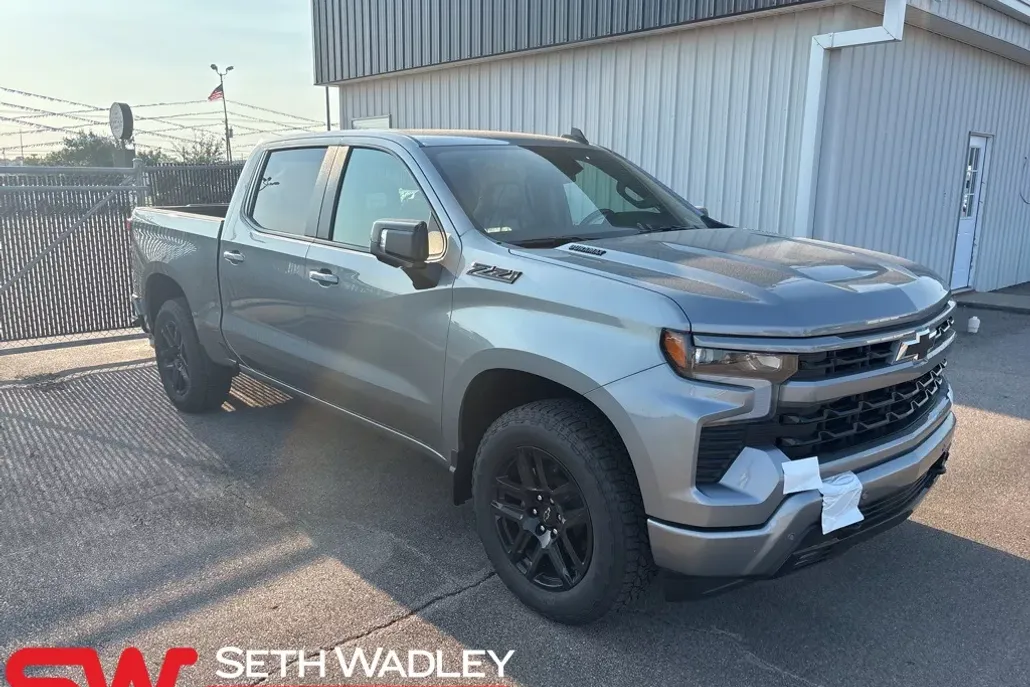2026 Chevrolet Silverado 1500 RST photo 1
