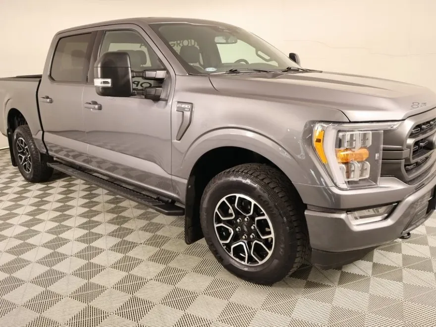 2022 Ford F-150 XLT photo 1